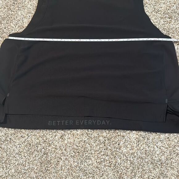Lululemon Mesh Back Cropped Train Tank Top
| Small | Black - Picture 11 of 12
